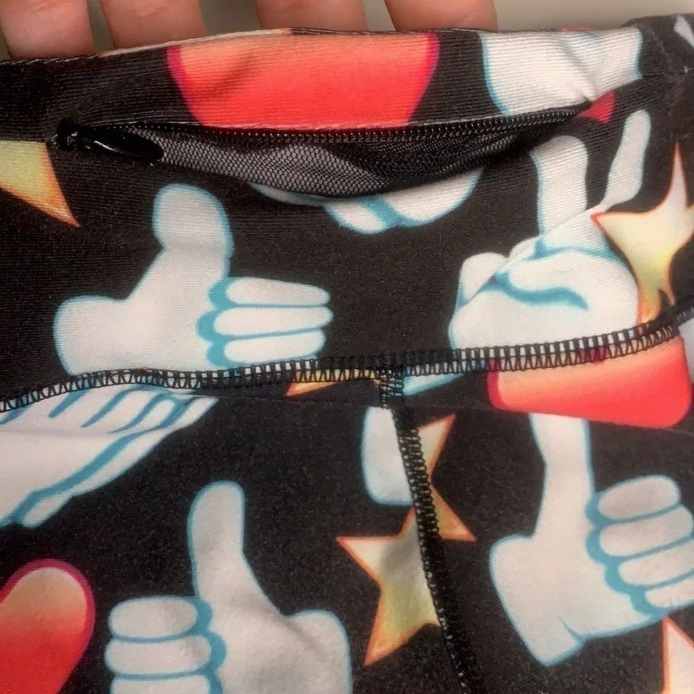 Gap Fit Kids Emoji print active legging pants medium girls legging